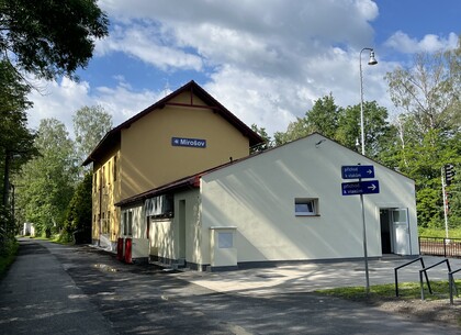 Elrail - Mirošov - oprava nádražní budovy - dokončení 1