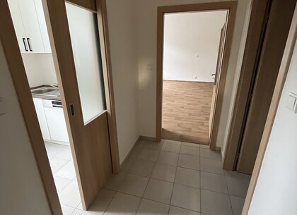 Elrail - Oprava bytů a společných prostor v žst Zdice  interiér 4