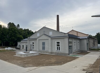 kompletní opravu střechy a fasády na objektu Vodárny v Plzni 3